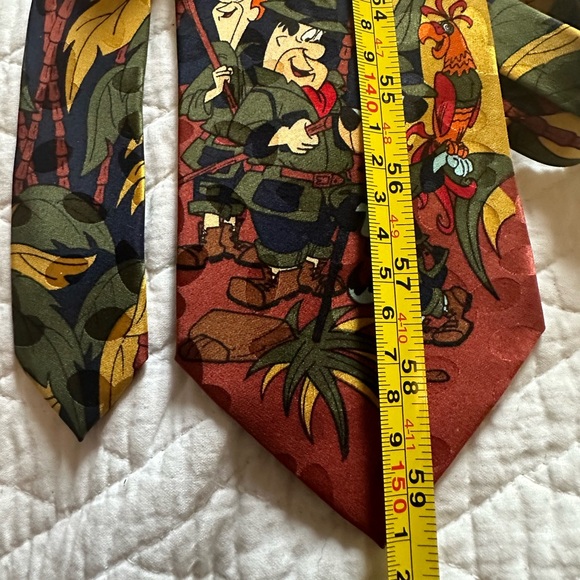 Tie - Picture 10 of 13